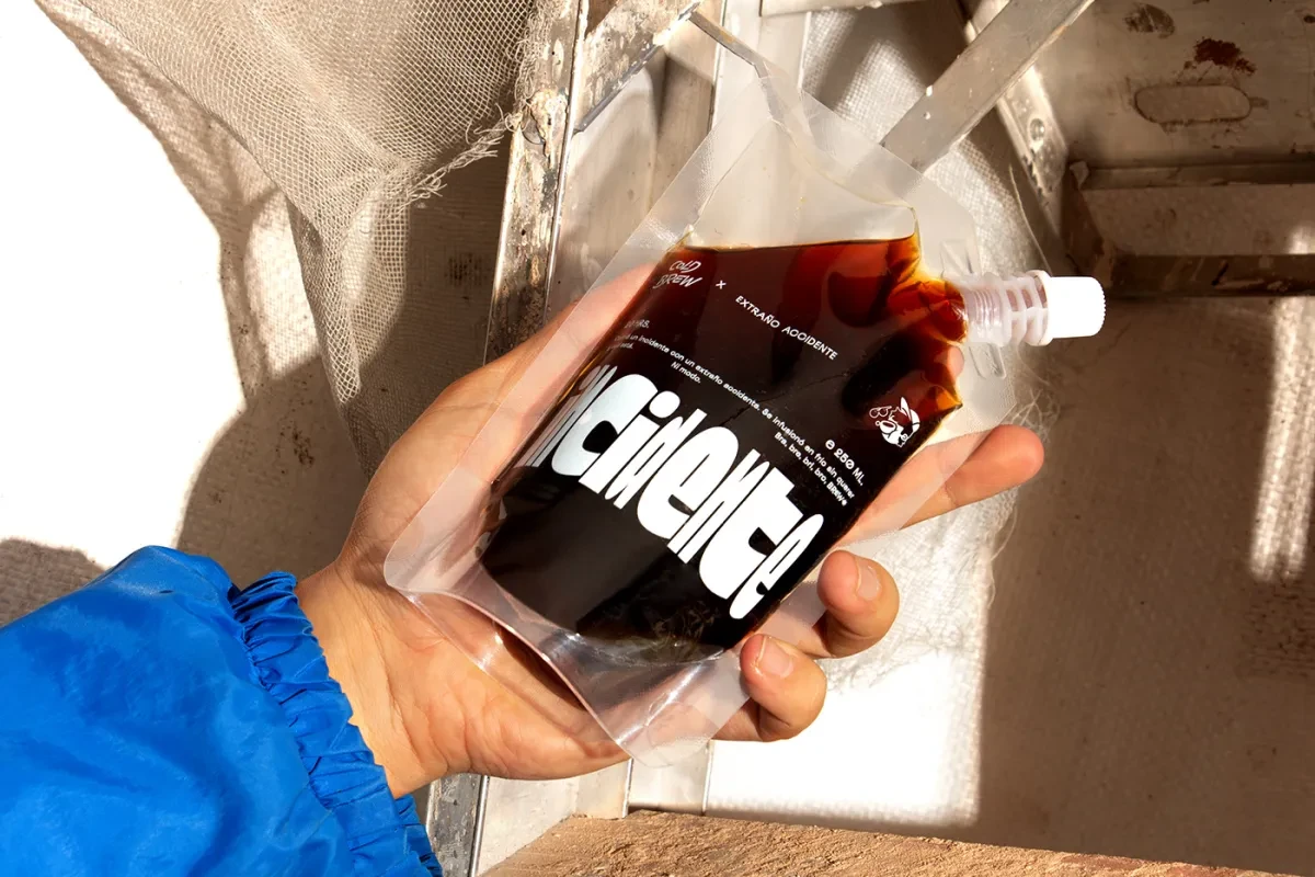 案例优选:时尚咖啡品牌VI设计欣赏|品牌VI·VI设计案例精选
