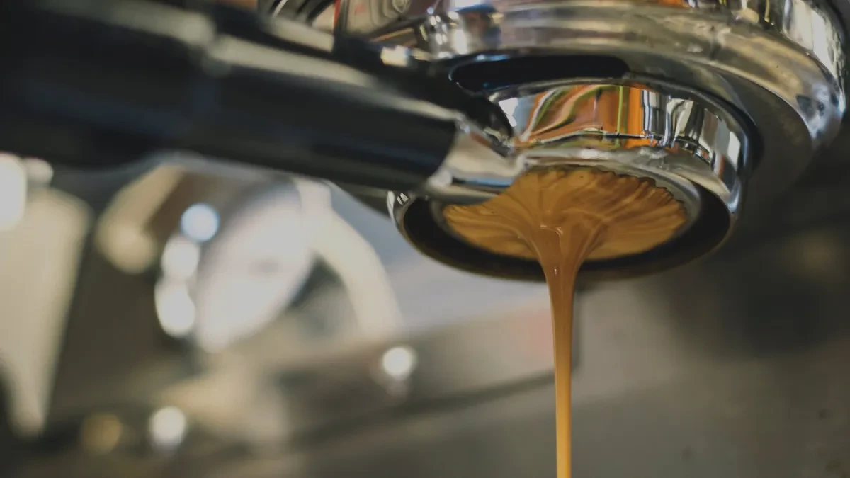 案例优选：NESO咖啡馆cafe Coffee品牌视觉设计｜品牌设计·视觉识别精选