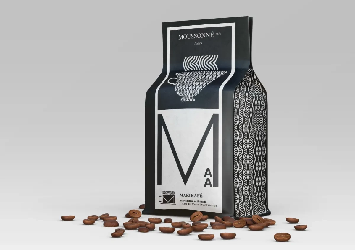 案例优选：咖啡品牌标识 Marikafé黑白品牌品牌视觉展示欣赏｜标识设计·品牌设计精选