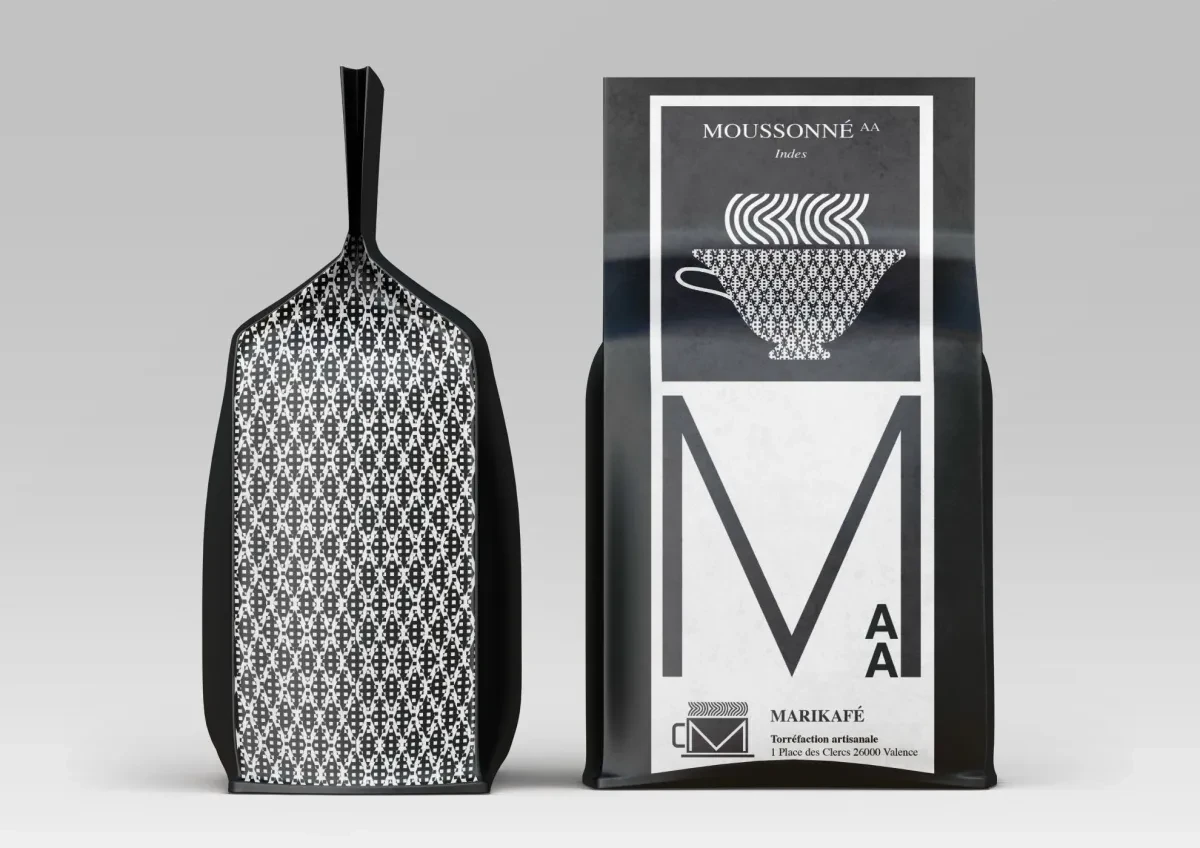 案例优选：咖啡品牌标识 Marikafé黑白品牌品牌视觉展示欣赏｜标识设计·品牌设计精选