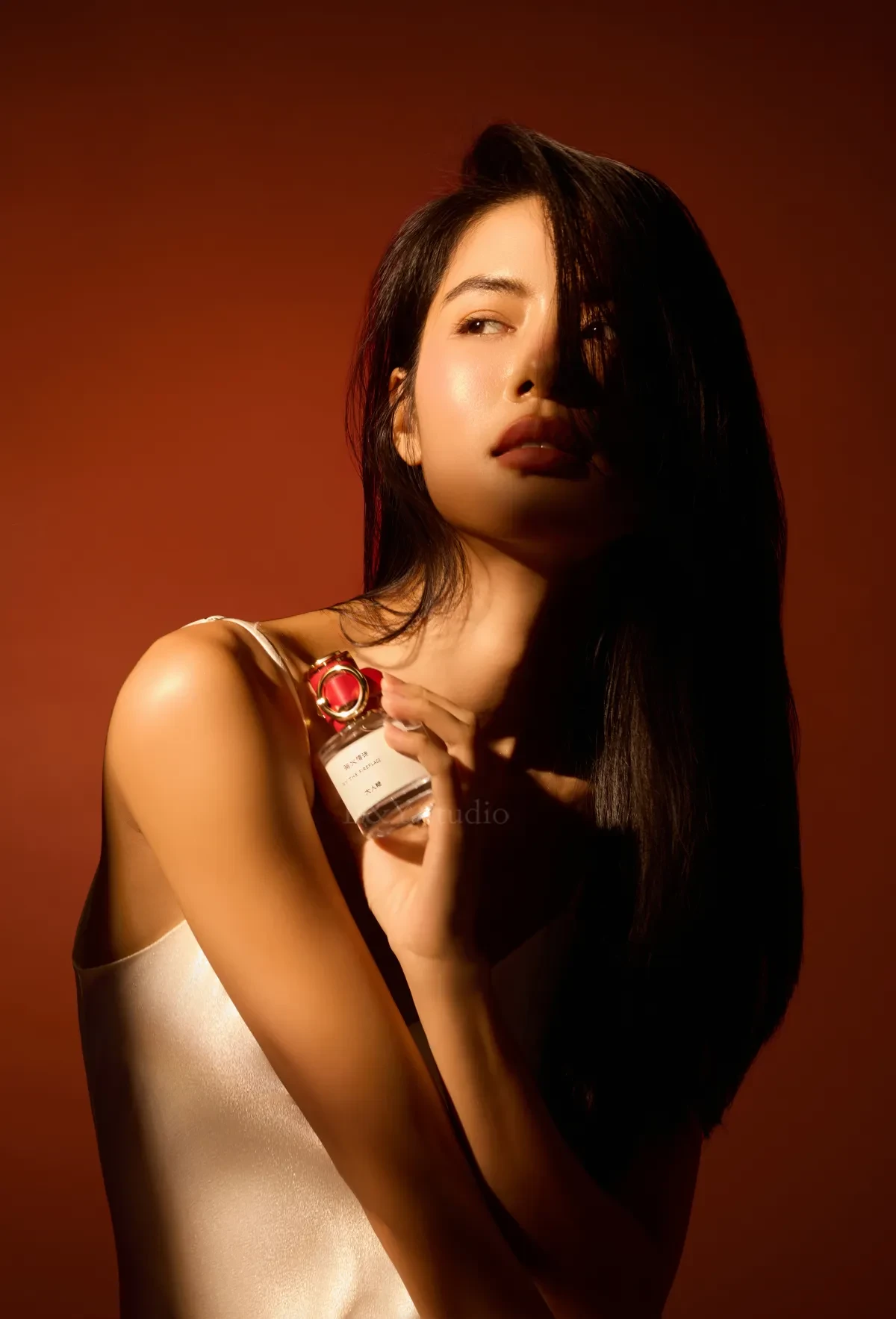 案例优选:大人糖 女生的快乐&香氛社媒美图拍摄|设计案例精选